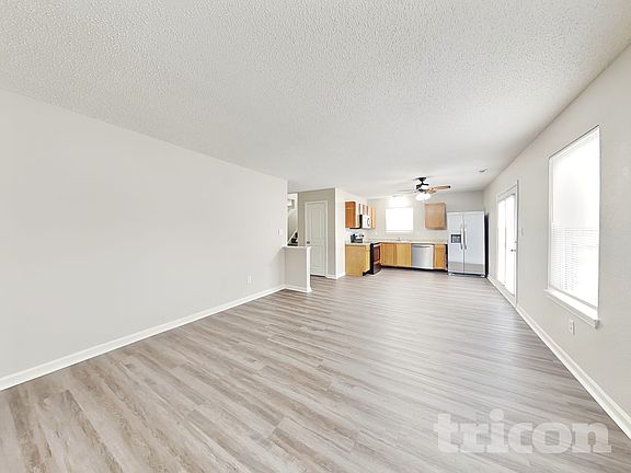 4th image of 10510 Candy Apple Ln