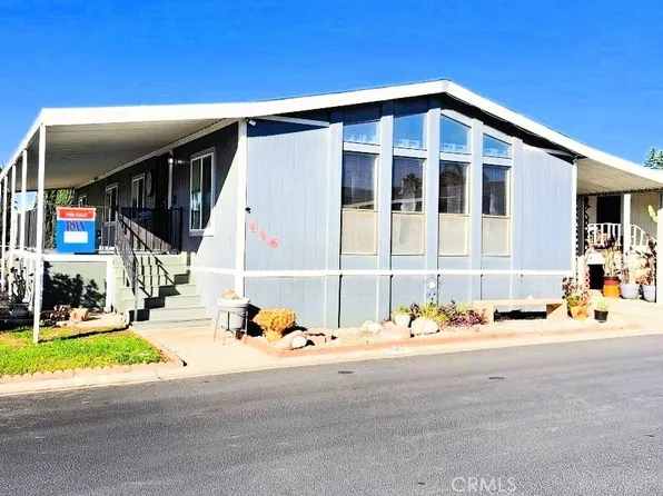 2498 Ayala Dr #136, Rialto, CA 92377