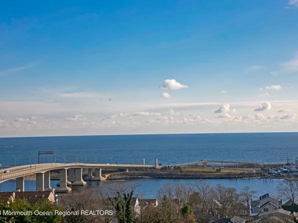 E2 Hillside Court, Highlands, NJ 07732