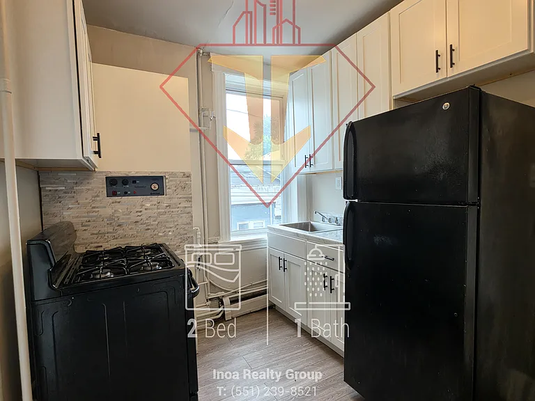 488 Kennedy Blvd #4 — Photo 6