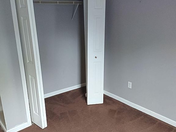 3rd image of 739 Harriet Ave