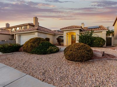 9102 Baysinger Dr, Las Vegas, NV, 89129