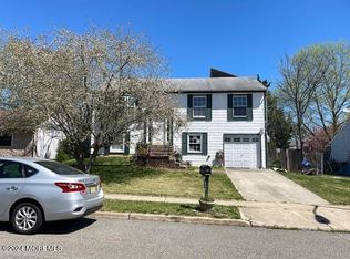 191 Village Dr, Barnegat, NJ 08005