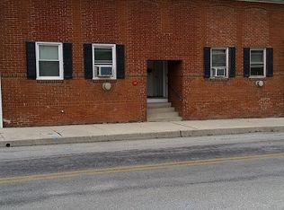 15 Center St APT 6, Hanover, PA 17331