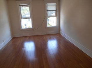 1035 W 10th St #2, Erie, PA 16502