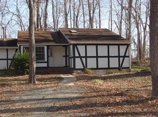 127 Wild Primrose Ln, Chapel Hill, NC 27514