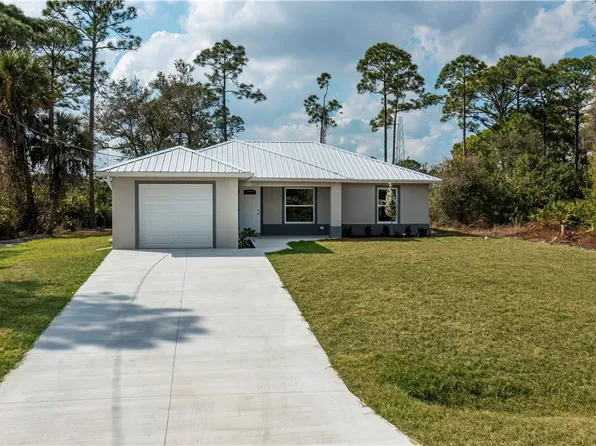 6203 Hob Ct, Labelle, FL 33935