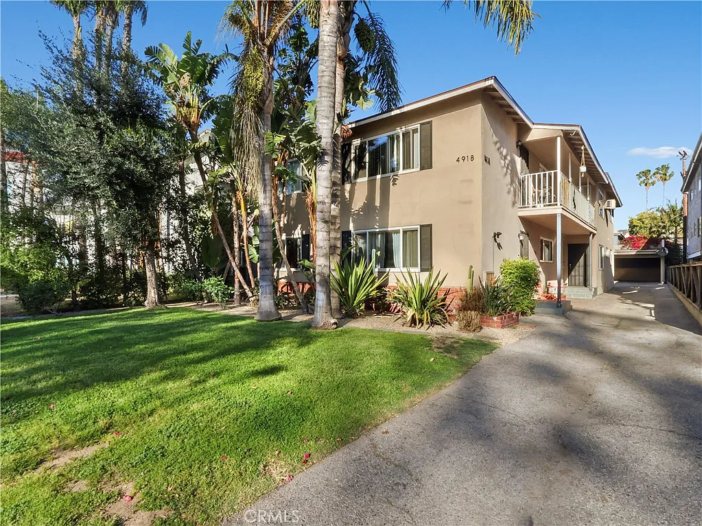 Building Photo - 4918 Tujunga Ave