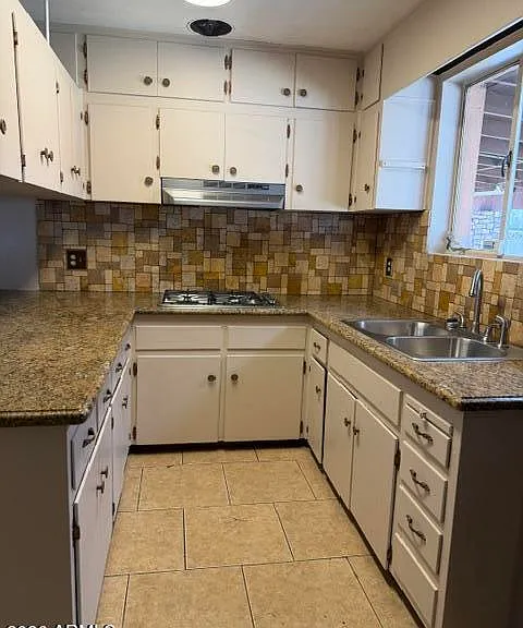 4949 W Verde Ln — Photo 4