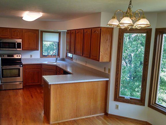 4th image of 7230 Beaver Hollow Cir