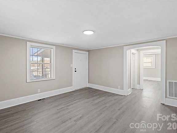 4th image of 2217 Old Shelby Rd