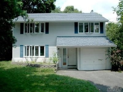79 Fig St, Central Islip, NY, 11722