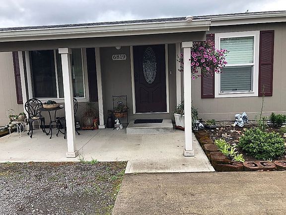 2nd image of 6819 NE 107th Ave