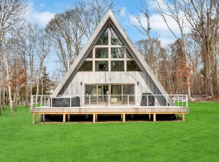 104 Squiretown Rd #C, Hampton Bays, NY 11946