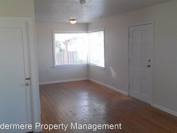 3rd image of 66 Blalock Dr