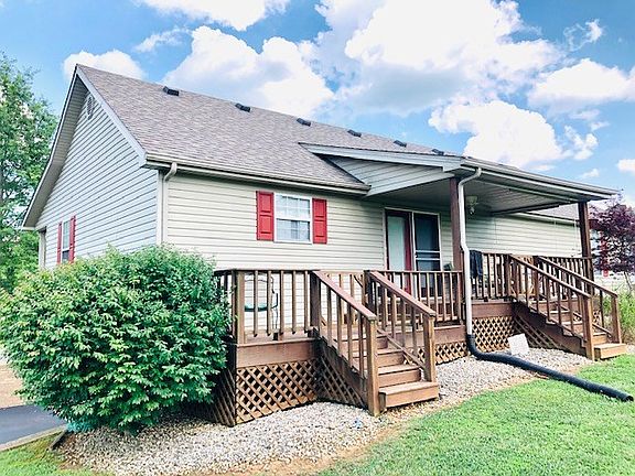 4th image of 479 Summer Hill Dr