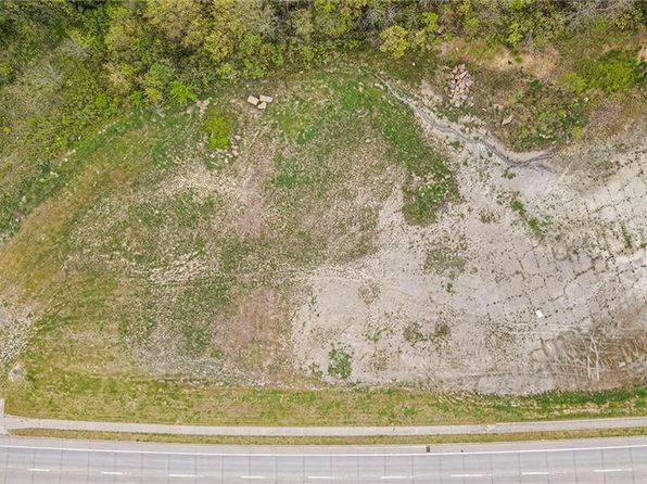 S 169th Hwy, Smithville, MO 64089