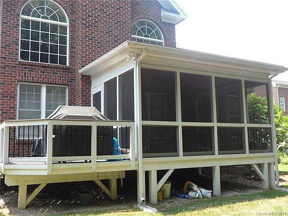 3rd image of 8106 Denholme Dr