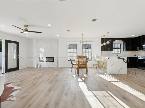 2800 Burning Tree Ln, Irving, TX 75062