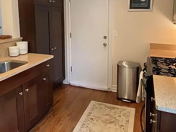 2nd image of 3818 N Sheffield Ave #2N
