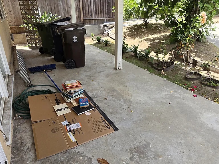 Rear covered patio