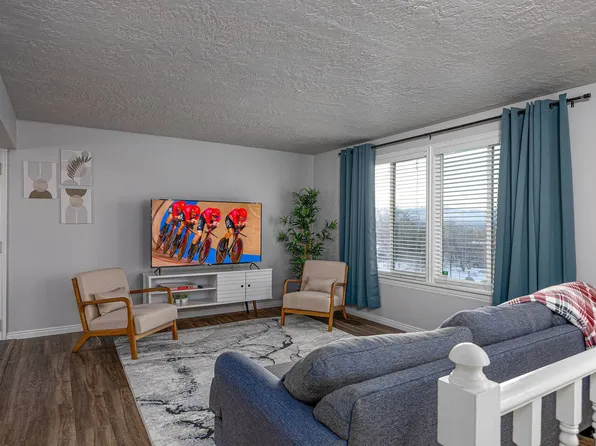 9465 S Streatham Rd #1, Sandy, UT 84070