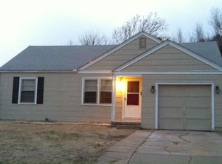 639 S Barlow St, Wichita, KS 67207