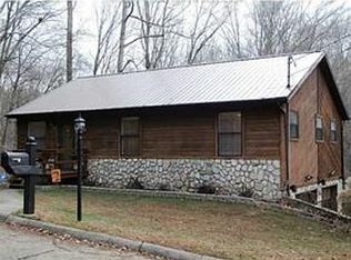 270 Springlea Dr, Winfield, WV 25213