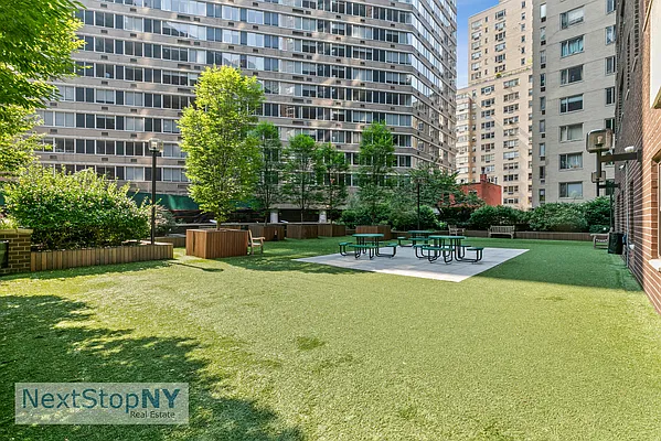 Sold by NextStopNY | media 7