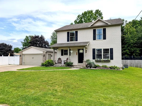 732 Walbridge Rd, Erie, PA 16511