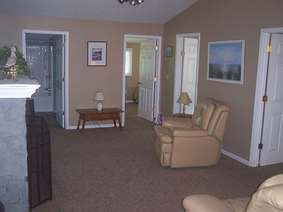 Living Room 12x20