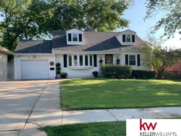 9107 Charles St, Omaha, NE 68114