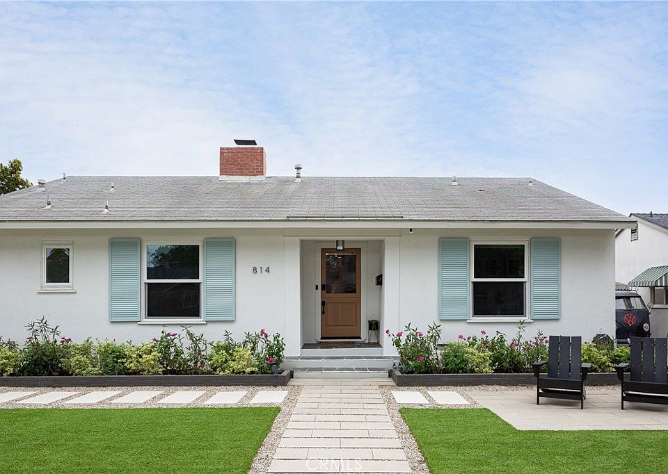 1st image of 814 Catalina Ave