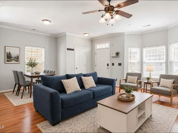 2211 Raven Rd Unit 108, Raleigh, NC 27614