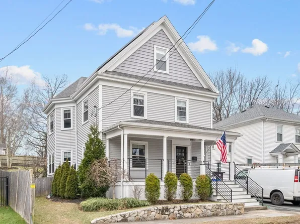 61 Sheldon St, Milton, MA 02186