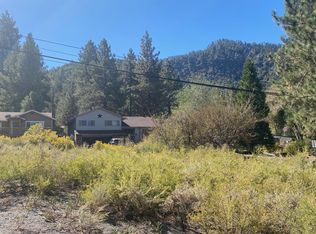 Lodgepole Dr, Wrightwood, CA 92397