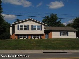 1001 Toms Creek Rd, Blacksburg, VA 24060