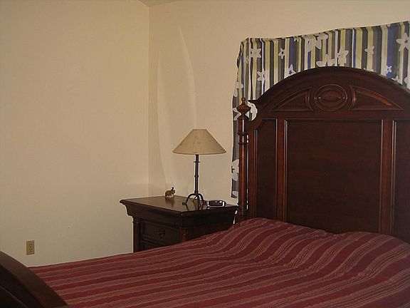 5th image of 1226 Summer Park Ln