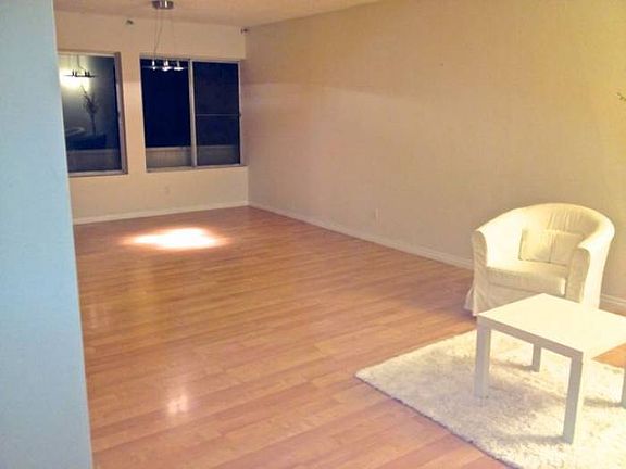 5th image of 5625 Sumner Way Unit 110