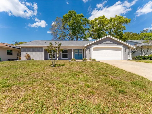 8705 Village Mill Row, Hudson, FL 34667