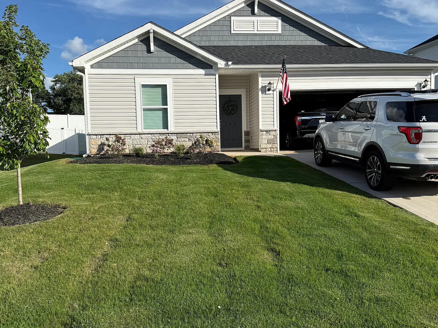 4 bed, 1835 sqft, $2,275 — Photo 1