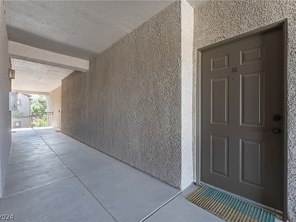 3rd image of 8250 N Grand Canyon Dr Unit 2098
