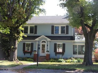 5221 4th Ave, Altoona, PA 16602
