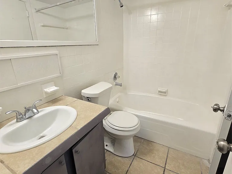 3735 Wesley Dr — Photo 10