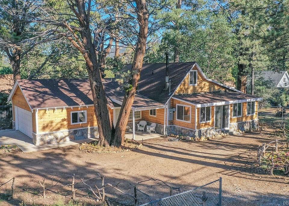 1st image of 477 Moreno Ln