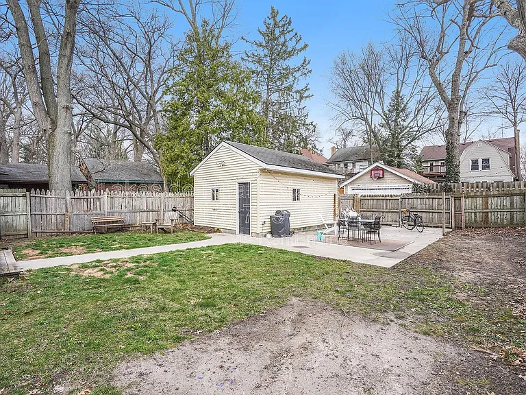 928 Calvin Ave SE — Photo 21