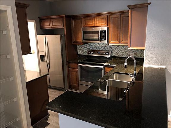 5th image of 2537 Maitland Crossing Way Unit 207