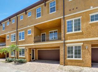 129 N 11th Ave #D, Jacksonville Beach, FL 32250