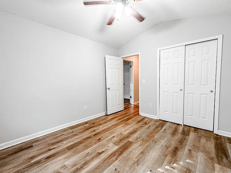 139 Riverstone Commons Cir — Photo 21