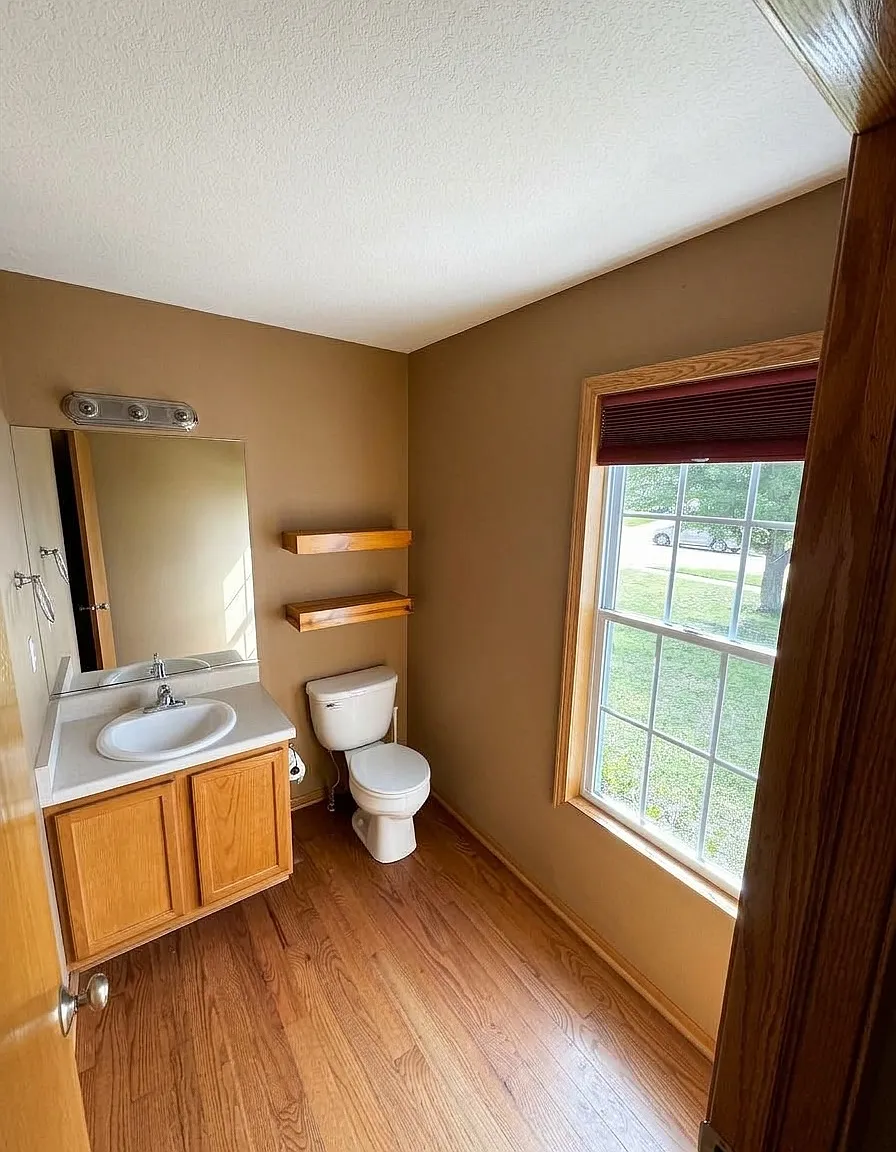 3 bed, 1477 sqft, $2,000 — Photo 3